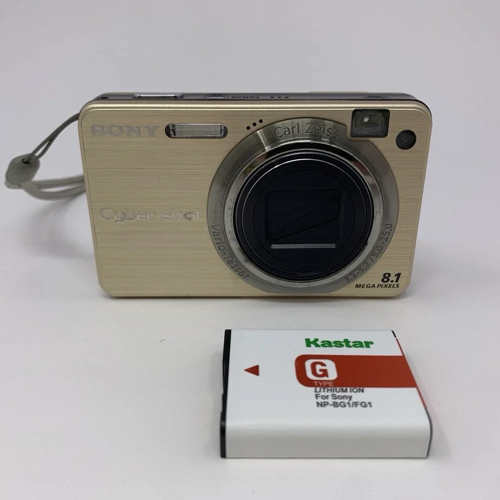 Sony CyberShot DSC-W150 Digital Camera Gold Color 8.1 MP w Battery, Charger